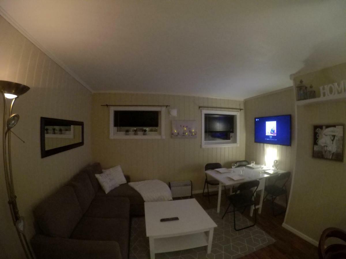 Apartment Near The Airport Тромсё Экстерьер фото